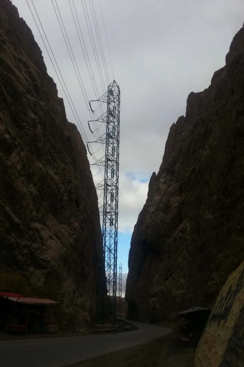Road leading to Mazar e Sharif